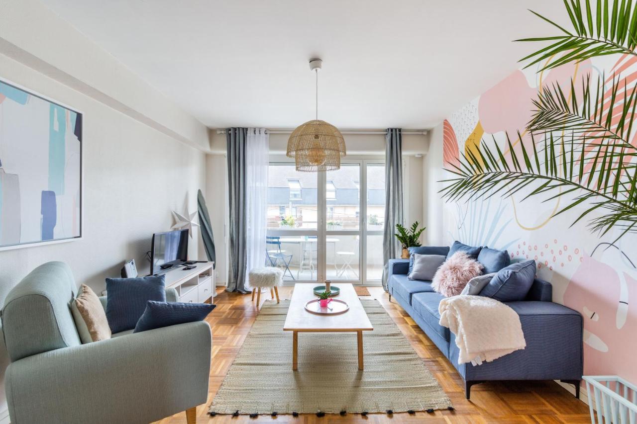 Rosa, Confortable 2 Chambres Avec Parking Dans Le Centre Rennes Luaran gambar