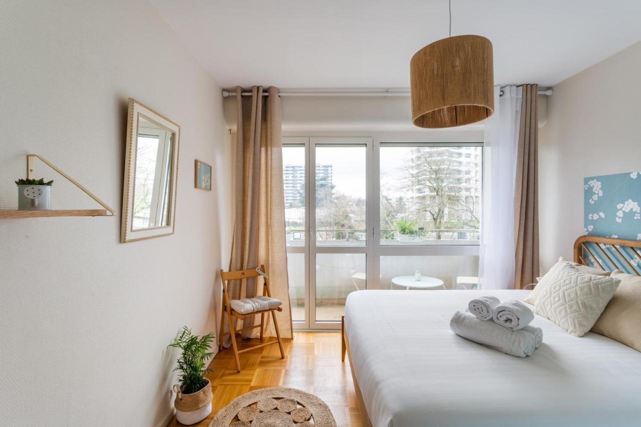 Rosa, Confortable 2 Chambres Avec Parking Dans Le Centre Rennes Luaran gambar