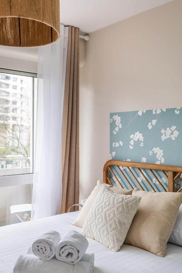 Rosa, Confortable 2 Chambres Avec Parking Dans Le Centre Rennes Luaran gambar